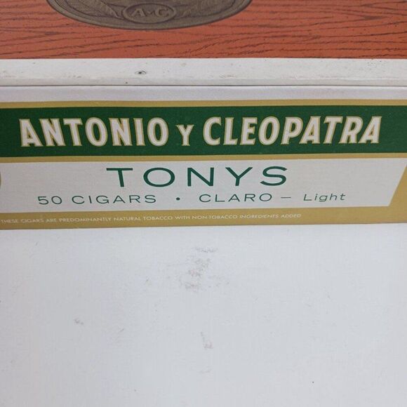 Vintage Cigar Box - Picture 3 of 11